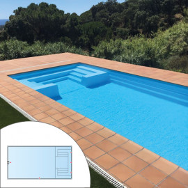 Piscine coque avec escalier double